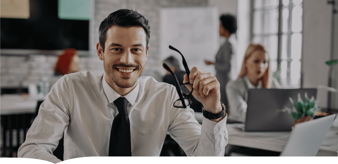 Random background image loaded by Laravel