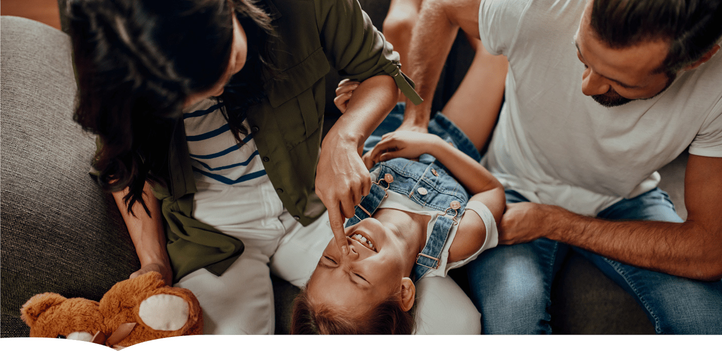 Random background image loaded by Laravel