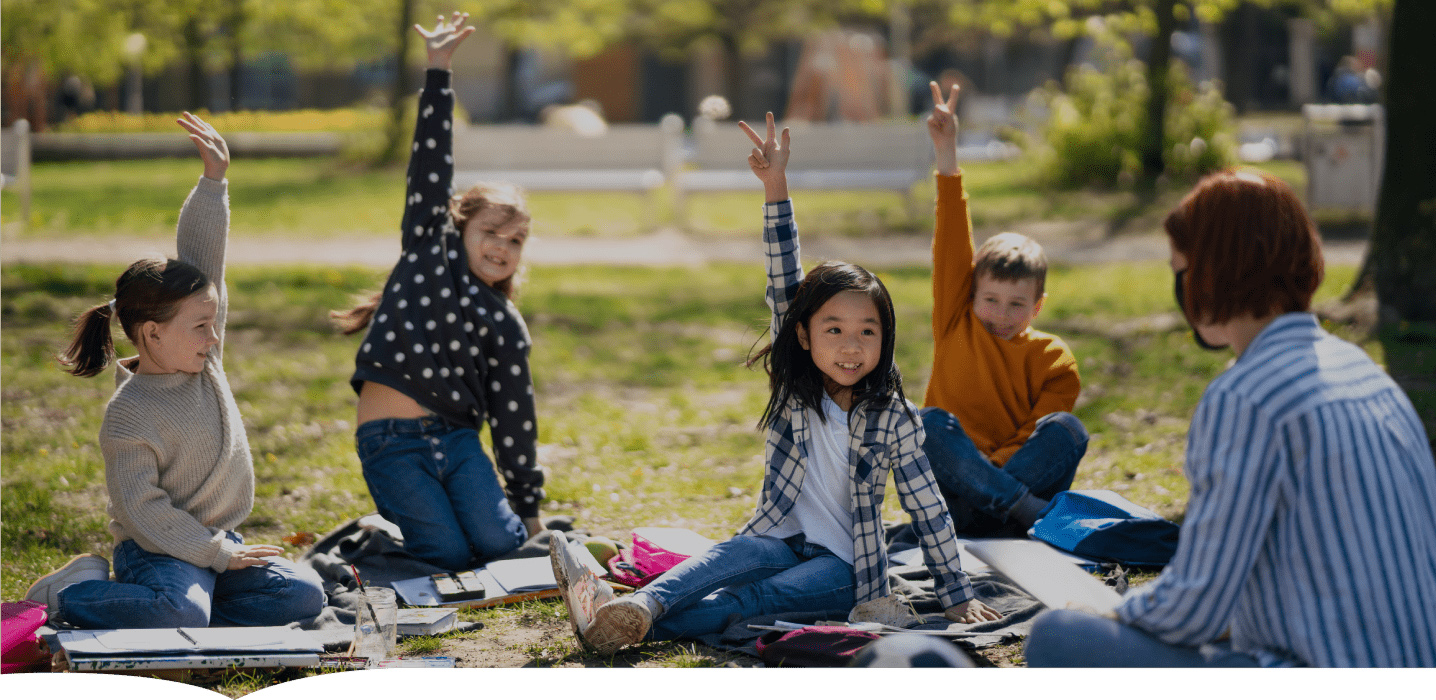 Random background image loaded by Laravel